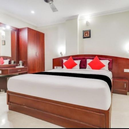 Hotel Balini มทุราย ภายนอก รูปภาพ