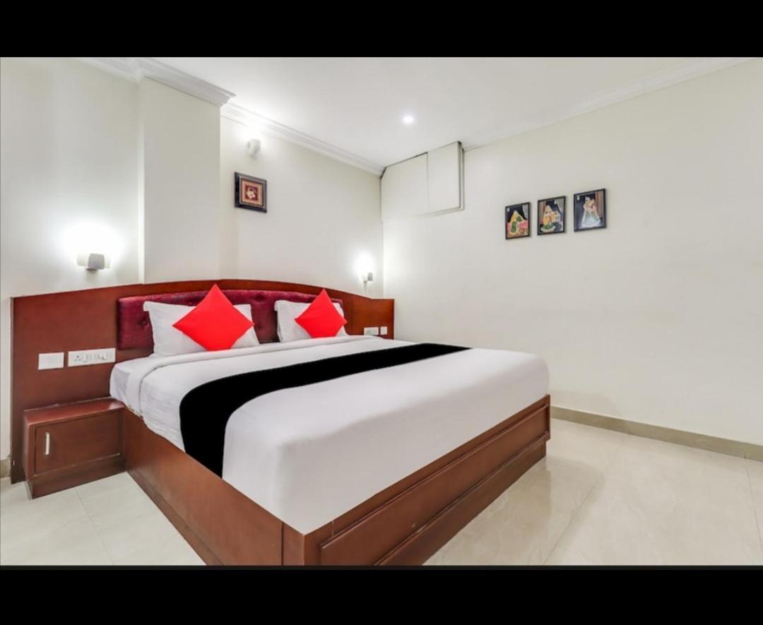 Hotel Balini มทุราย ภายนอก รูปภาพ